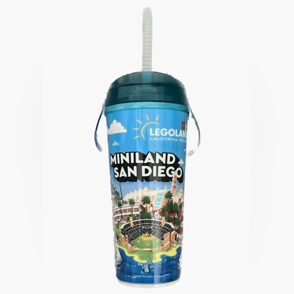 LEGOLAND Miniland San Diego Plastic Cup w/ Lid & Straw | 16 oz